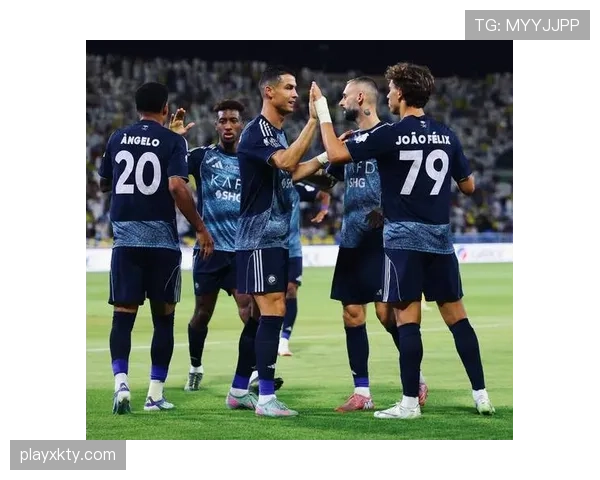 利雅得胜利联赛主场连胜稳固，暂居榜首但阵容轮换仍存压力